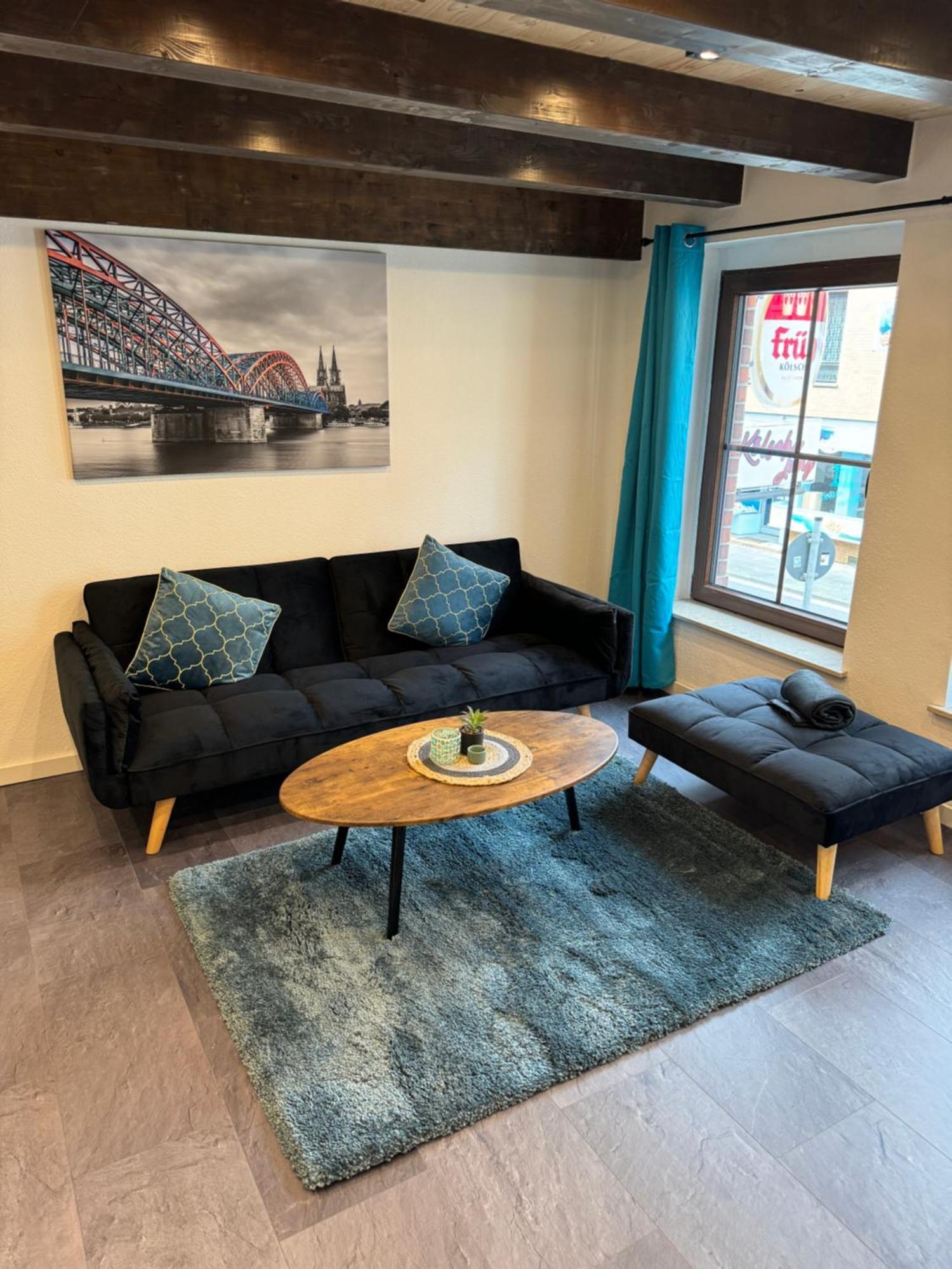 4711 Apartment *
